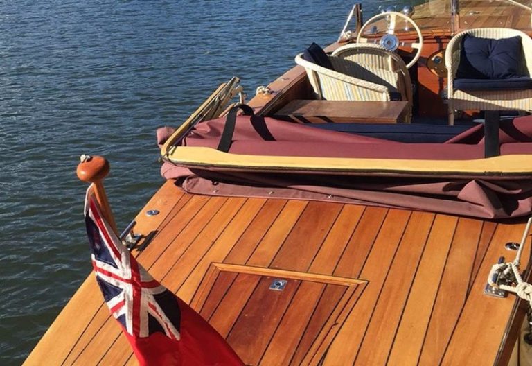 boating-at-cliveden-4